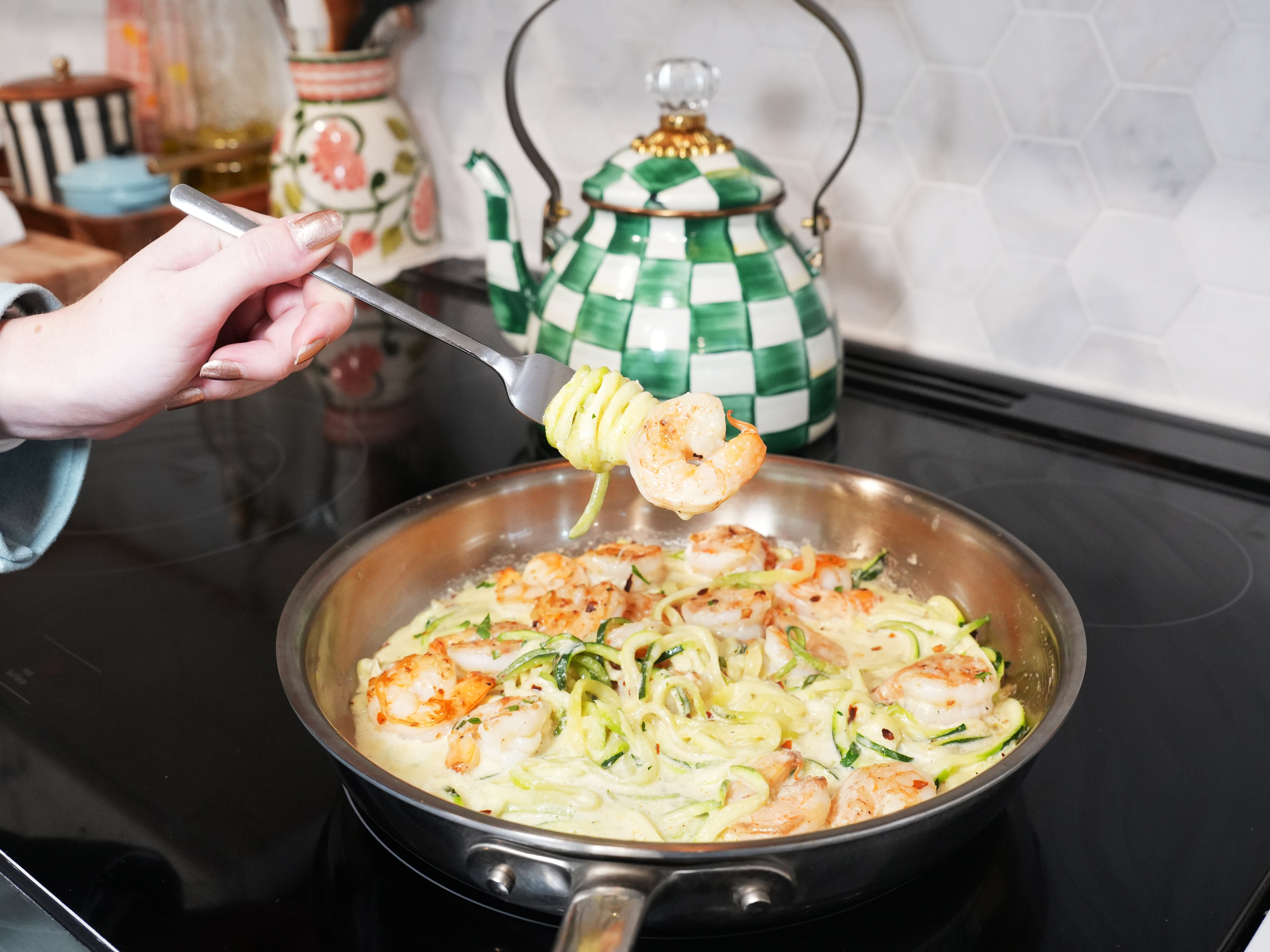 Creamy Garlic Shrimp & Zucchini Noodles