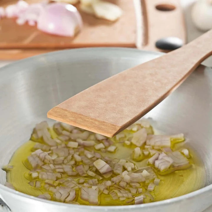 360cookware spatula cooking in a 360cookware pan