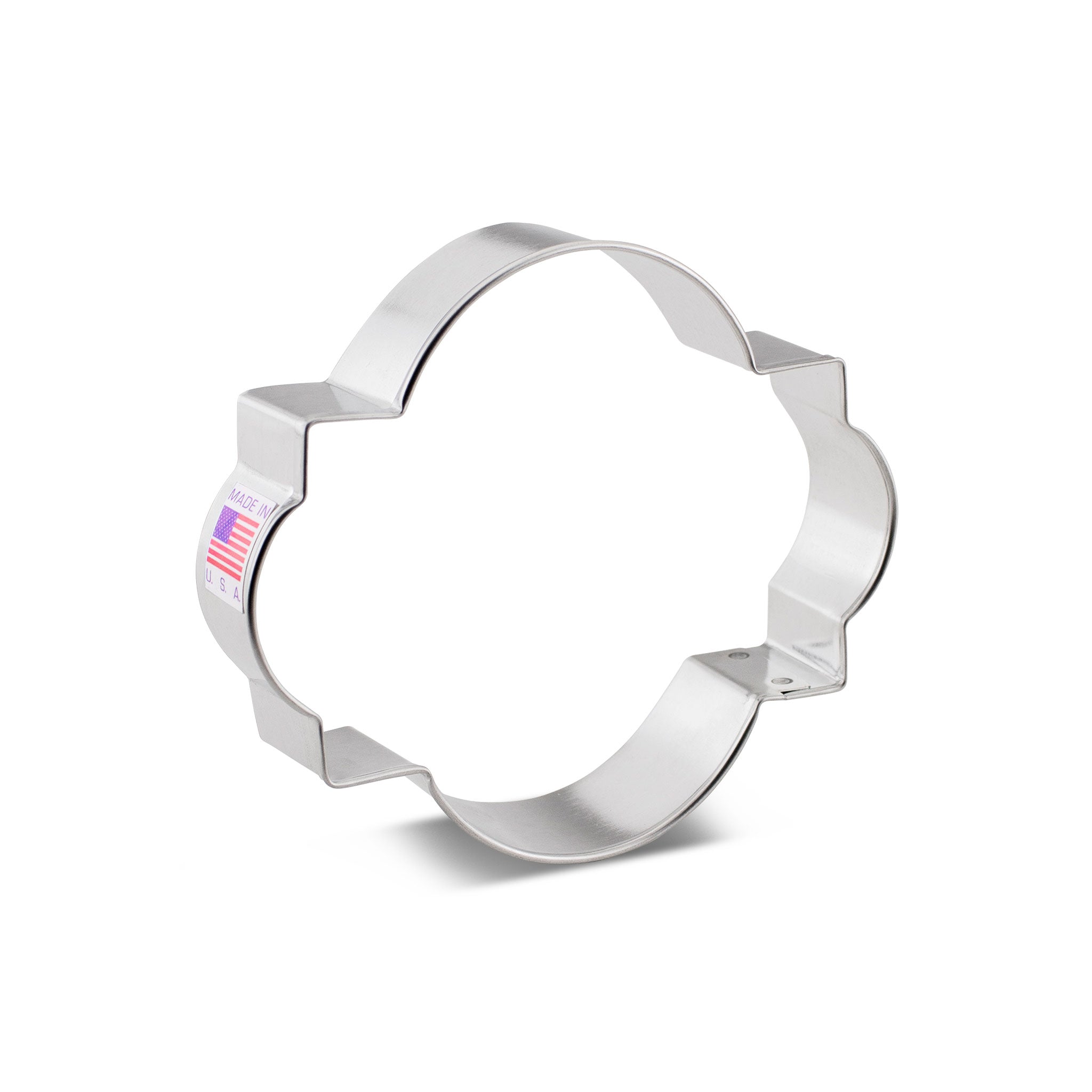 Metal photo plaque cookie cutter with a scalloped edge